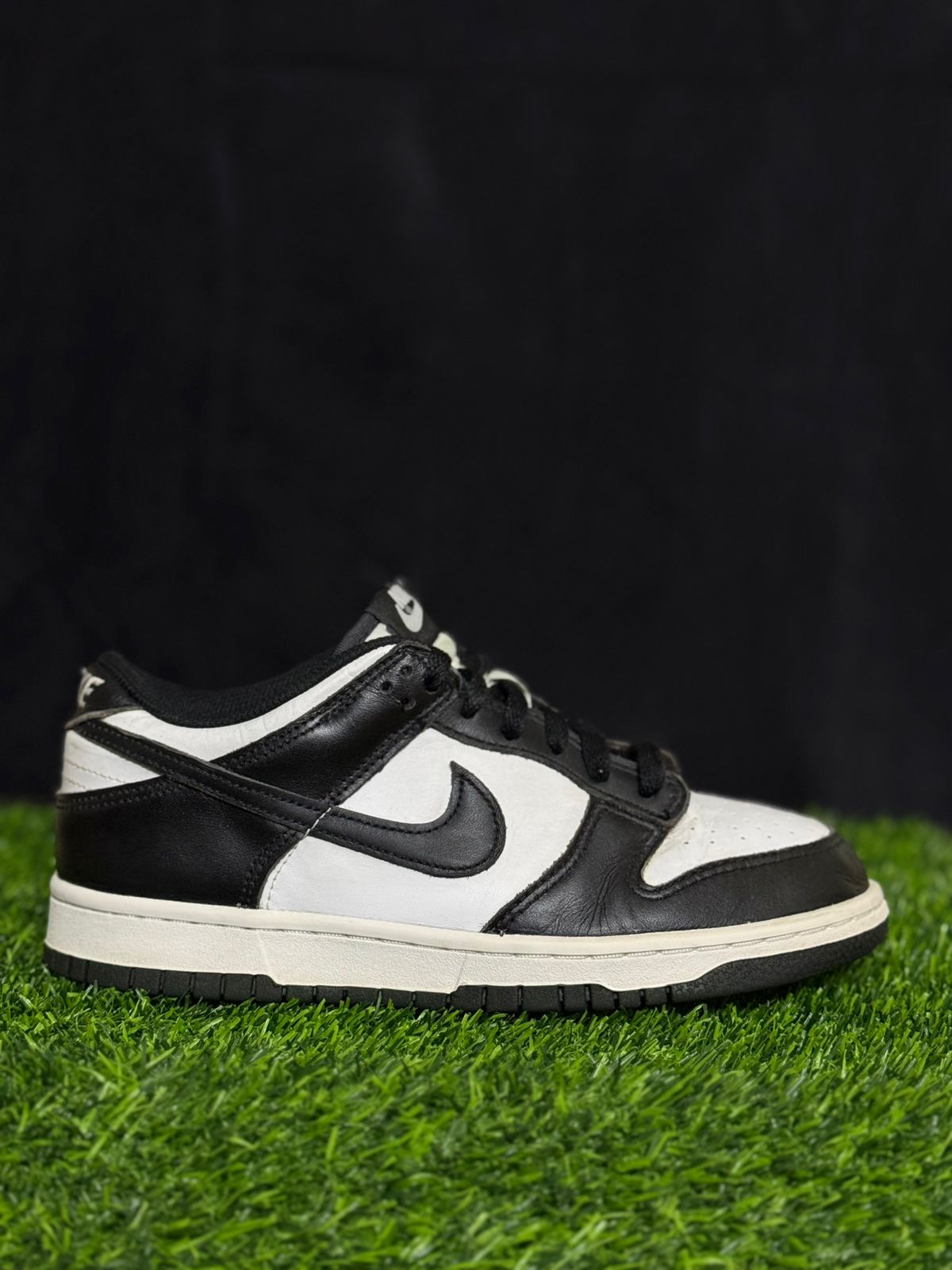 Nike Dunk Low "Panda" sneakers